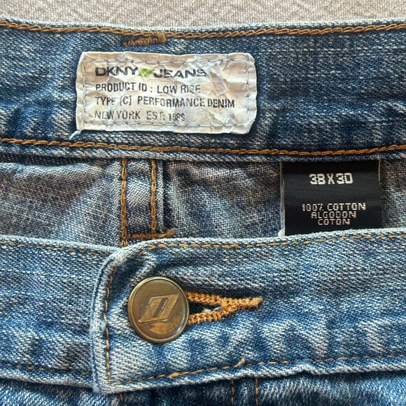 DKNY Men's Medium Wash Jeans | Size 38 - Picture 3 of 5